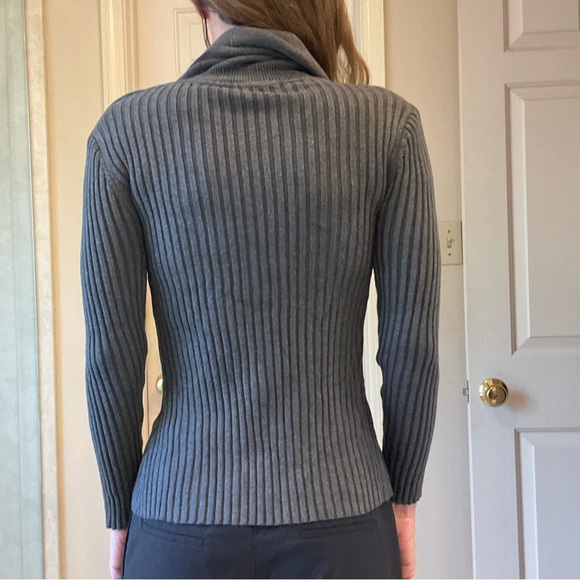 Cowl Neck Sweater, gray, soft, stretchy for multi size fit, w/ sunscreen, Sz S - Picture 5 of 8